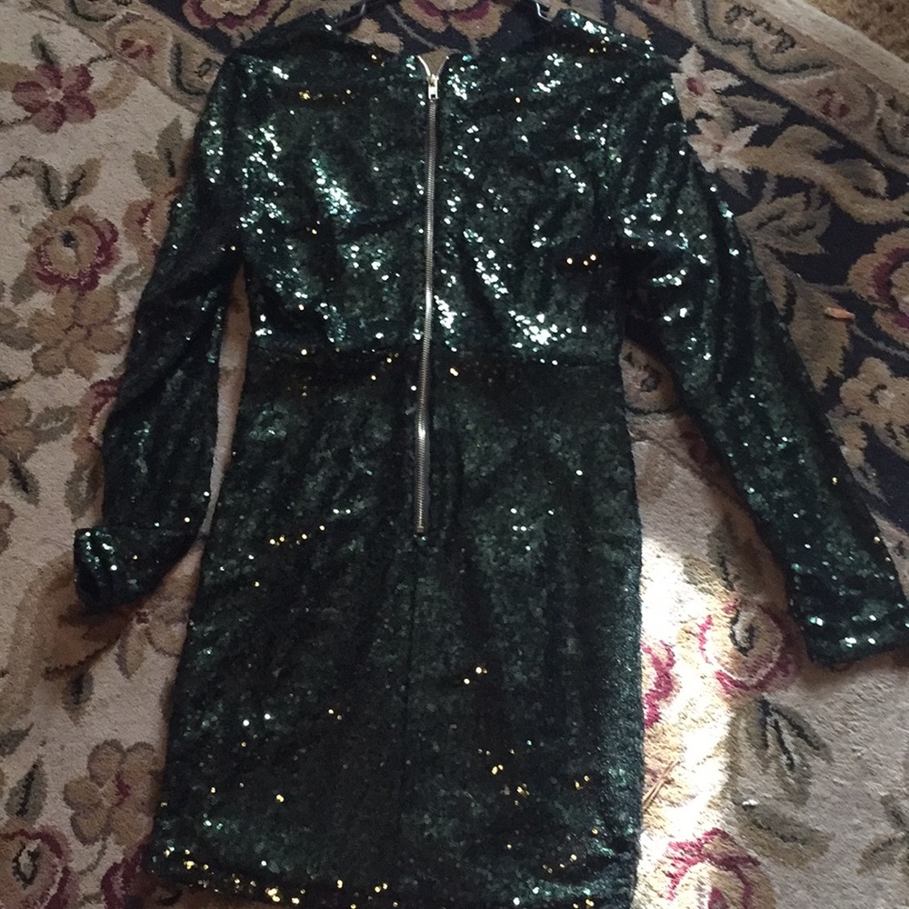 Holiday Dress- new with tags - Picture 3 of 3